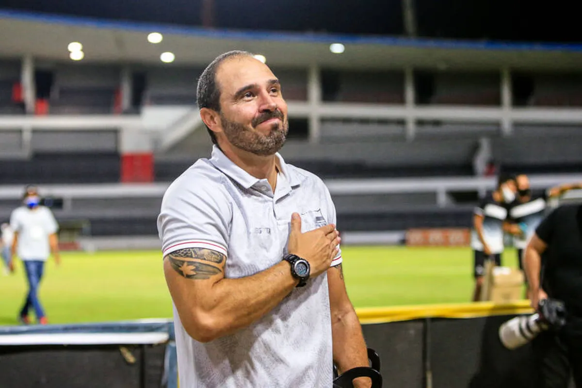 Allan Aal é o novo técnico do ABC