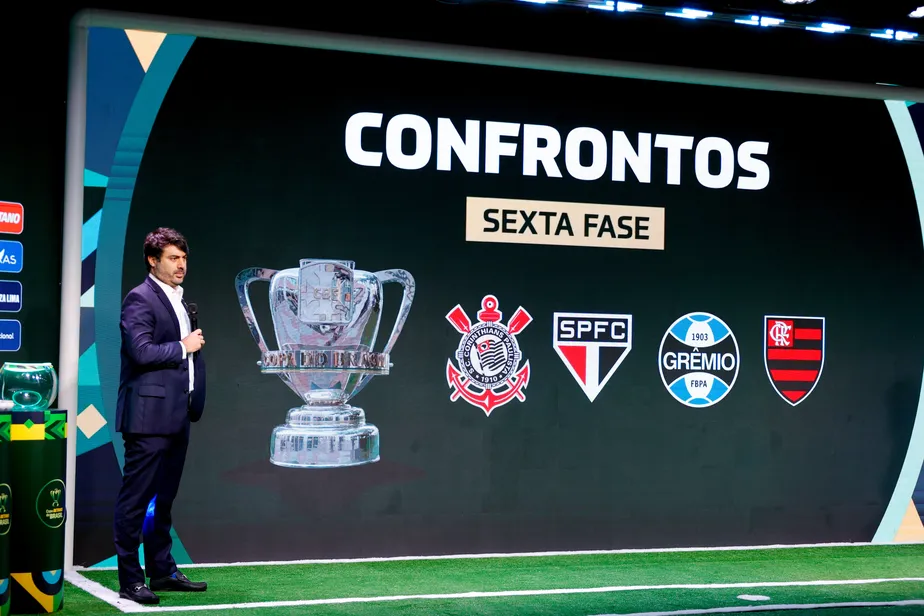 Sorteio dos mandos de campo nas semifinais da Copa do Brasil 2023 (Foto: Rodrigo Ferreira/CBF)