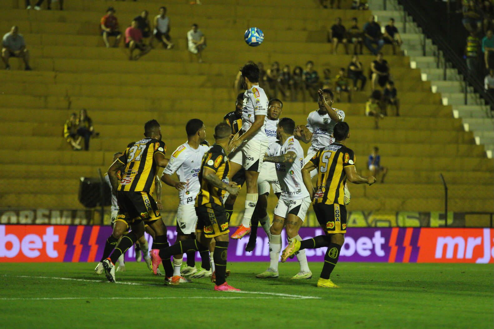 ABC sofre sua terceira derrota seguida na era Argel Fuchs (Foto: Rennê Carvalho/ABC F.C.)