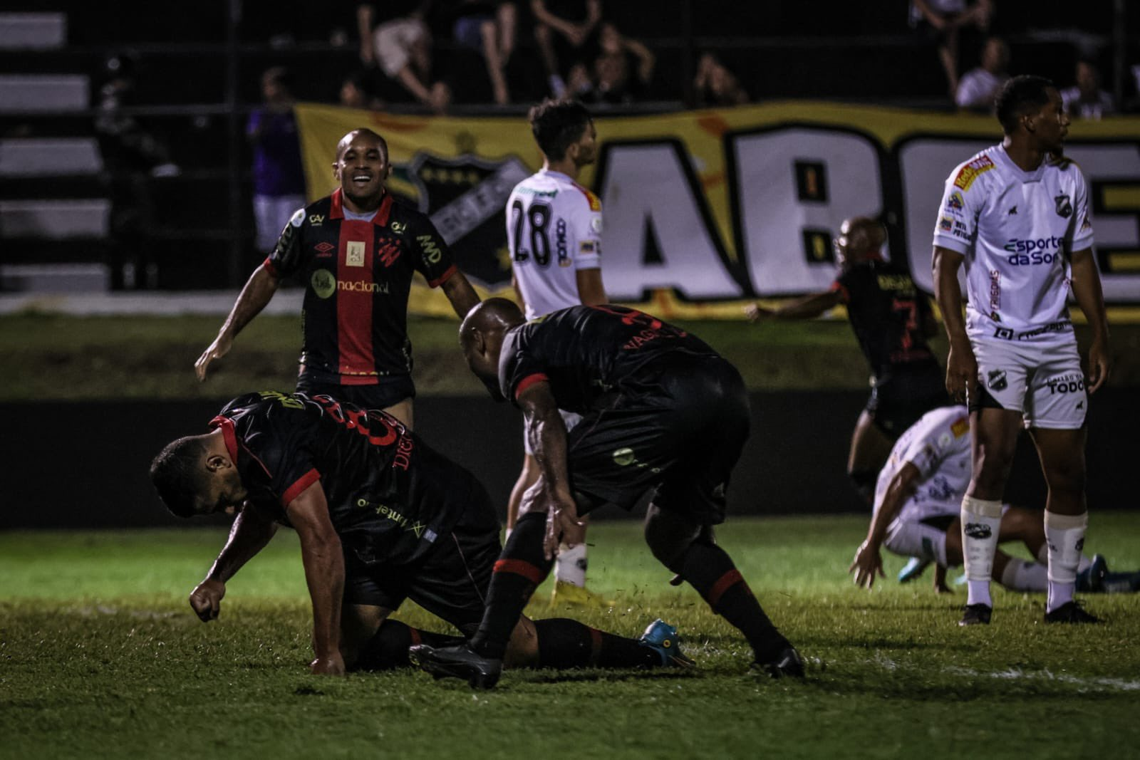 ABC perde para o Sport Recife com gol nos acréscimos (Fotos: Rafael Bandeira/SCR)