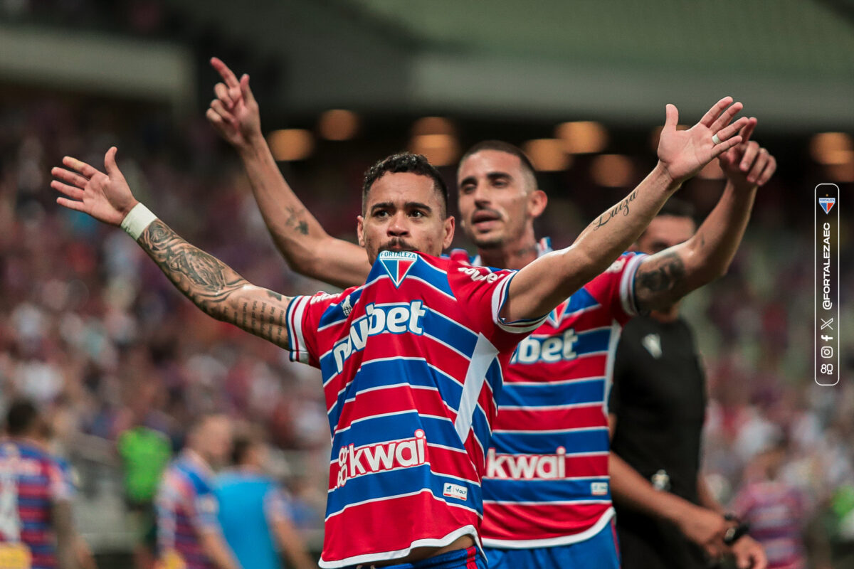 Em prévia da Sul-Americana, Fortaleza derrota o Corinthians no Castelão (Foto: Mateus Lotif / FortalezaEC)