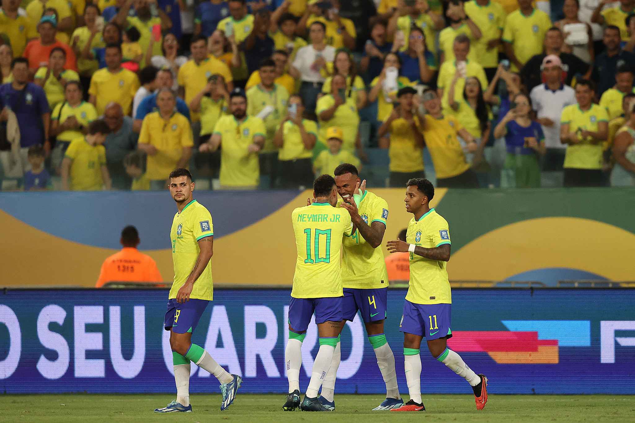 Brasil empata em casa com a Venezuela e deixa a liderança das Eliminatórias (Foto: Vitor Silva/CBF)