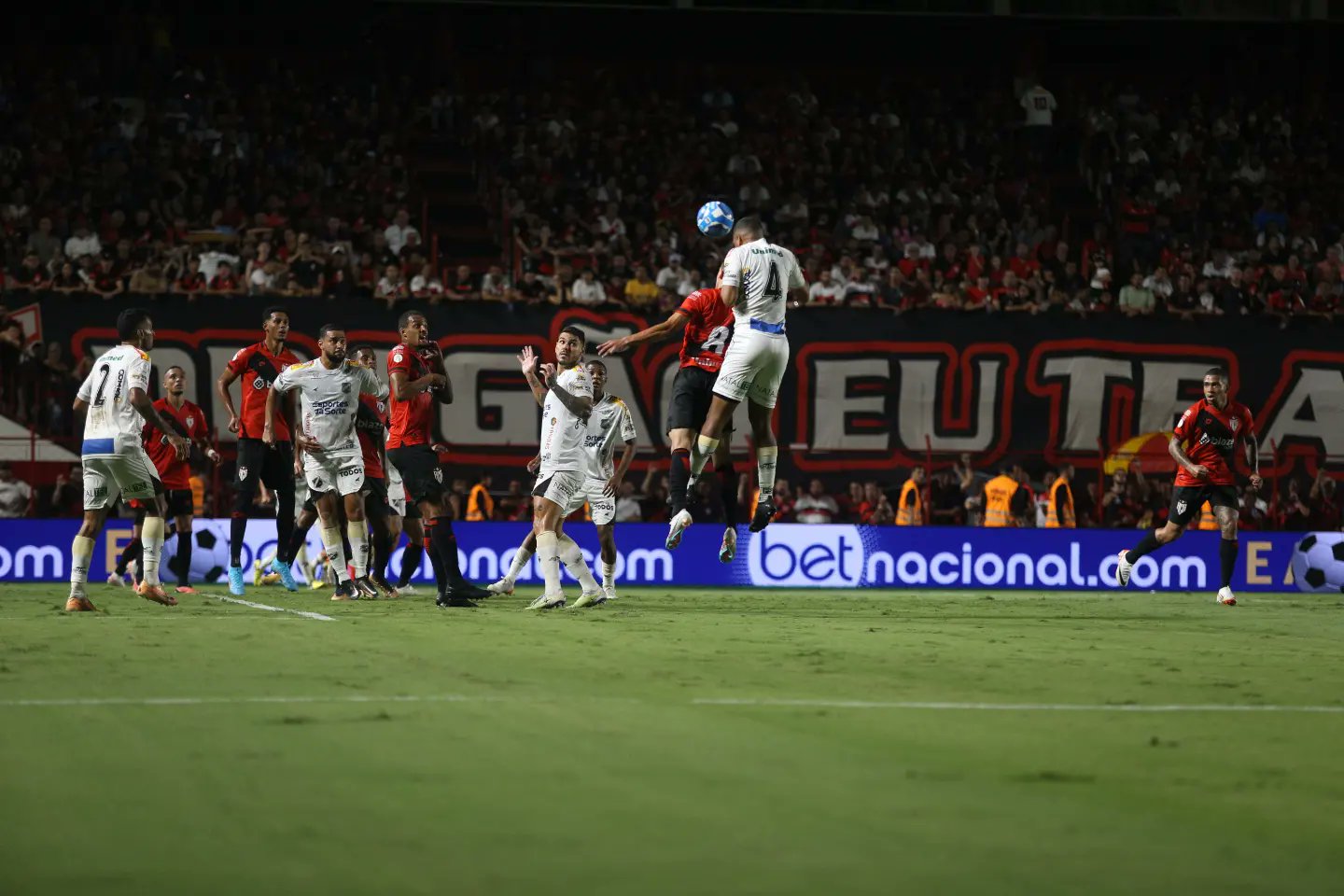 ABC perde para o Atlético-Go e pode ser rebaixado ainda nesta semana (Foto: Rennê Carvalho/ABC F.C.)