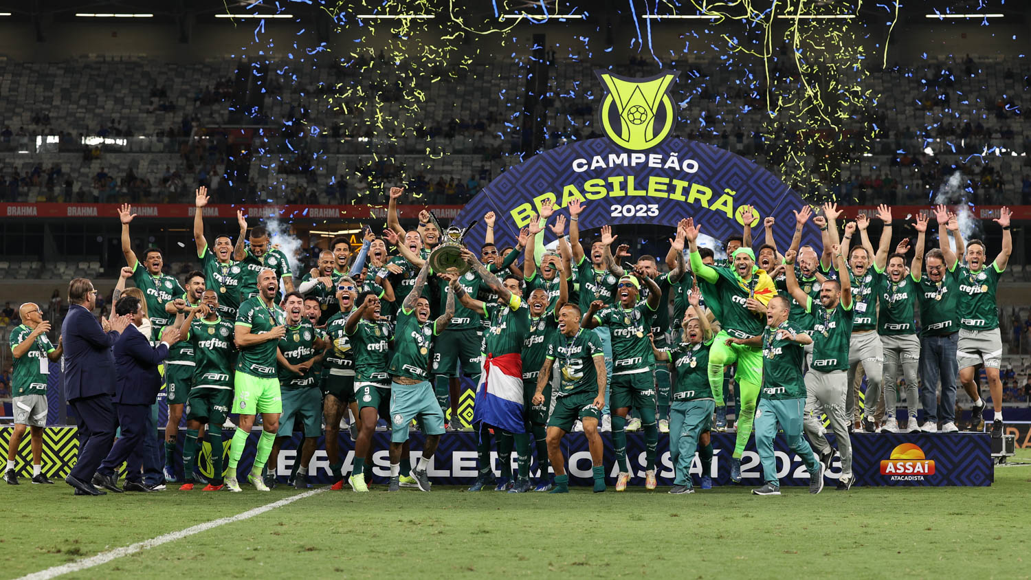 Dodecacampeão: Palmeiras conquista o Brasileirão pela 12ª vez (Foto: Cesar Greco/Palmeiras/by Canon)