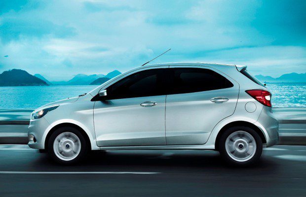 novo ka 13b Olá leitores do site Fipe carros, hoje vamos falar tudo sobre o Ford ka 2016, onde mostraremos sua parte interna e externa, e também faremos uma avaliação geral sobre o veiculo, mostrando suas qualidades e defeitos, sempre com o intuito de ajudar os leitores a fazer a melhor escolha na hora de comprar seu carro. Mas para comprar o seu carro sem correr o risco de criar uma série de problemas nas suas contas, a primeira conta a ser feita é qual modelo consegue comprar. E essa conta não basta, precisa saber também quanto ele te custará para manter, e também alguns segredos que irão ajudar a todos a saberem escolher a melhor opção para seu dia-a-dia.