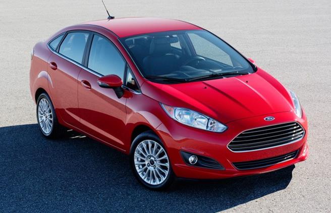 New Fiesta Sedan 2016 05 Olá leitores do site Fipe carros, hoje vamos falar tudo sobre o New Fiesta Sedan 2016, onde mostraremos sua parte interna e externa, e também faremos uma avaliação geral sobre o veículo, mostrando suas qualidades e defeitos, sempre com o intuito de ajudar os leitores a fazer a melhor escolha na hora de comprar seu carro. Mas para comprar o seu carro sem correr o risco de criar uma série de problemas nas suas contas, a primeira conta a ser feita é qual modelo consegue comprar. E essa conta não basta, precisa saber também quanto ele te custará para manter, e também alguns segredos que irão ajudar a todos a saberem escolher a melhor opção para seu dia-a-dia.