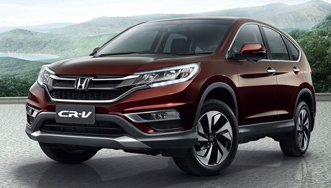 Nova Honda CRV 2017 01 Olá leitores do site Fipe carros, hoje vamos falar tudo sobre o Nova Honda CRV 2016, onde mostraremos sua parte interna e externa, e também faremos uma avaliação geral sobre o veículo, mostrando suas qualidades e defeitos, sempre com o intuito de ajudar os leitores a fazer a melhor escolha na hora de comprar seu carro. Mas para comprar o seu carro sem correr o risco de criar uma série de problemas nas suas contas, a primeira conta a ser feita é qual modelo consegue comprar. E essa conta não basta, precisa saber também quanto ele te custará para manter, e também alguns segredos que irão ajudar a todos a saberem escolher a melhor opção para seu dia-a-dia.