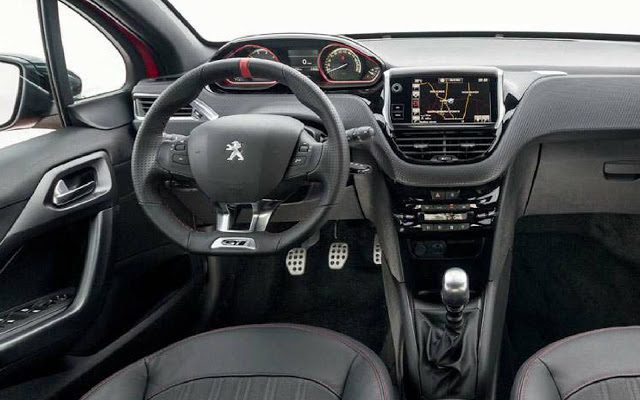 Peugeot 208 2016 - Interior