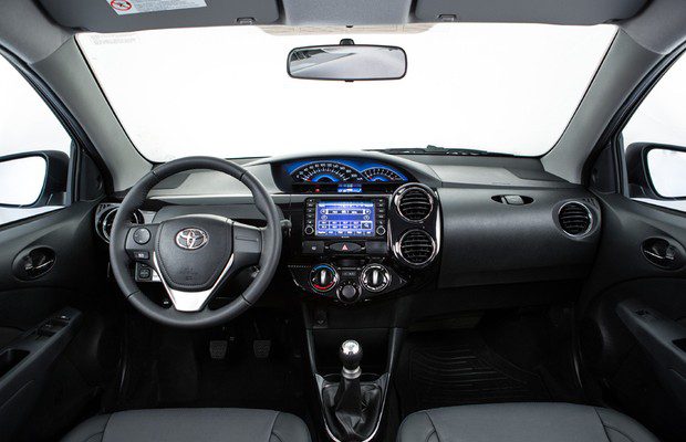 Novo Etios Sedan 2016 - Interior