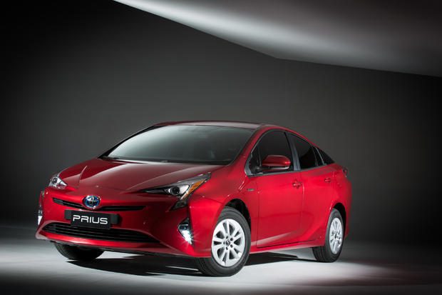 novo prius 2016 A Toyota anunciou o lançamento no Brasil a quarta geração do Prius, com vendas acumuladas de 5,7 milhões de unidades em mais de 90 países. O Novo Prius chega com a missão de expandir o conhecimento sobre a tecnologia híbrida entre os consumidores brasileiros.