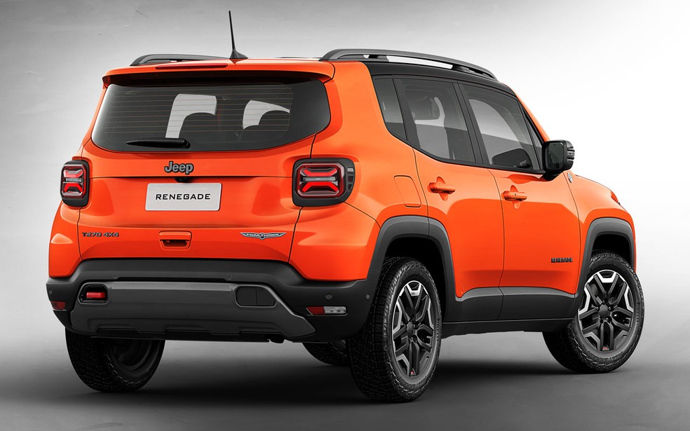 novo jeep renegade trailhawk 1 As concessionárias da Jeep de todo o Brasil já estão vendendo o Novo Renegade 2023 com os preços atualizados em julho de 2022, o Suv sofreu reajuste de até R$7.080 na versão Longitude 4x2 Automática sobre o preço vigente após a redução decorrente da queda do IPI no início do ano.