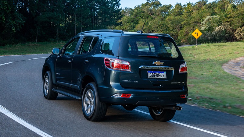 download 2 4 O Chevrolet Trailblazer PcD 2023 já está disponível nas concessionárias da marca norte-americana de todo o Brasil. Como o SUV de porte grande tem preço acima de R$ 200.000, não existe a possibilidade de isenção de IPI, mas a Chevrolet oferta para o modelo um bônus exclusivo de 7%.