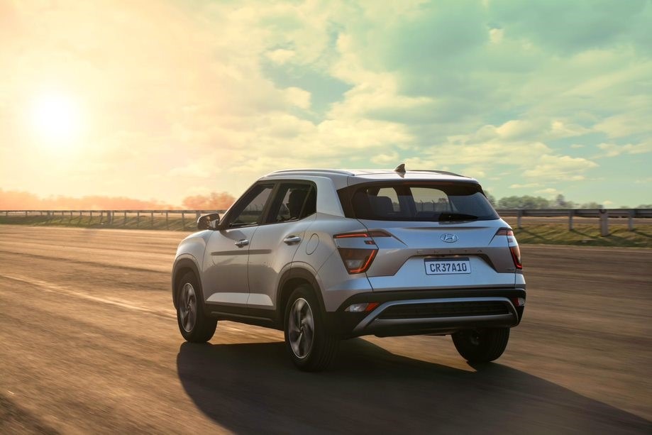 download 1 1 O Hyundai Creta PCD 2023 está apto a ser comercializado para a categoria PcD durante todo o mês de outubro com condições especiais. O SUV conta com a isenção do IPI em nove versões disponíveis para o público deficiente. Todas as configurações contam com preços acima dos R$ 100 mil, com isso, o público não consegue garantir isenção parcial do ICMS.