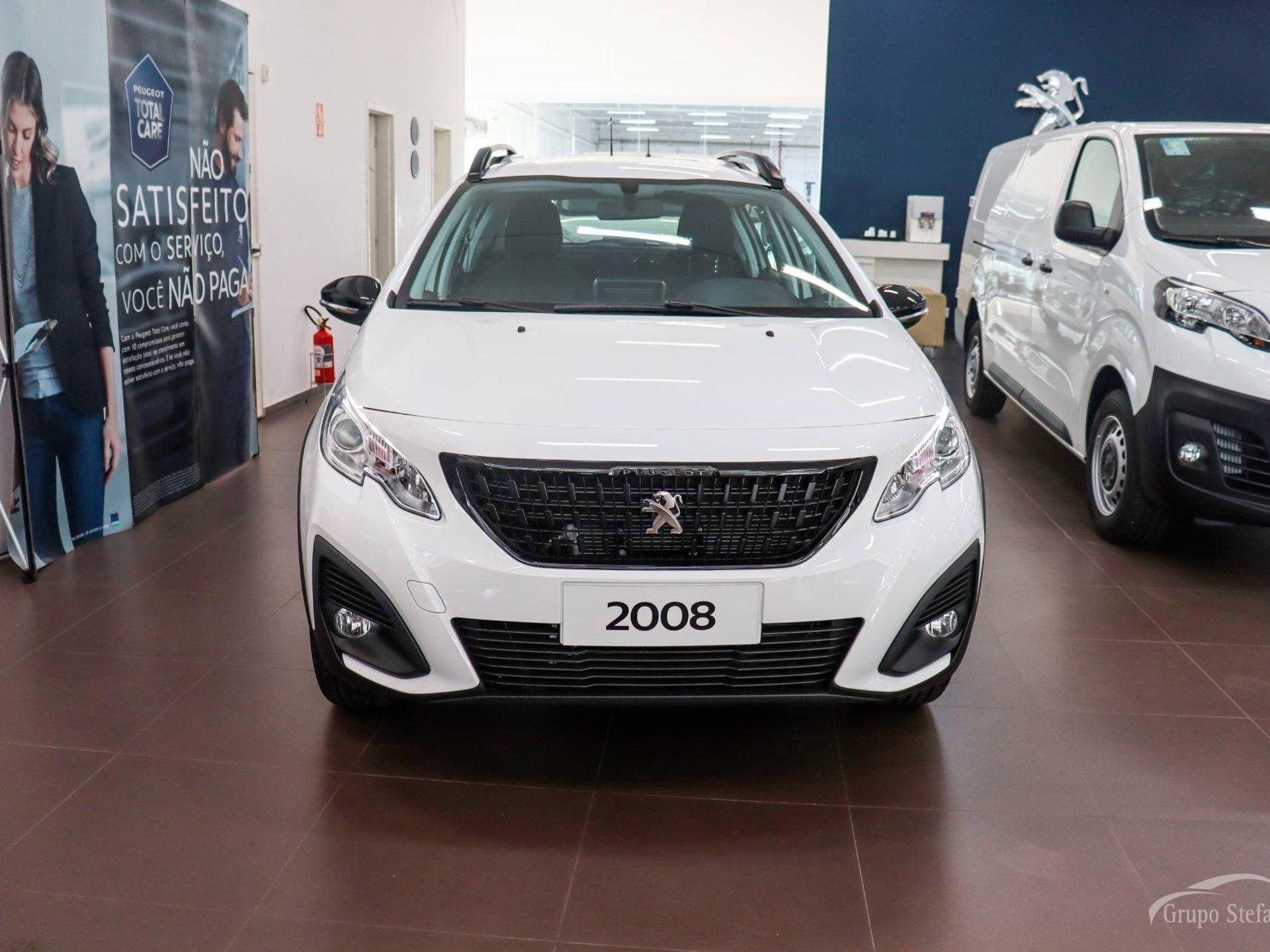 Peugeot 2008 PcD 2023