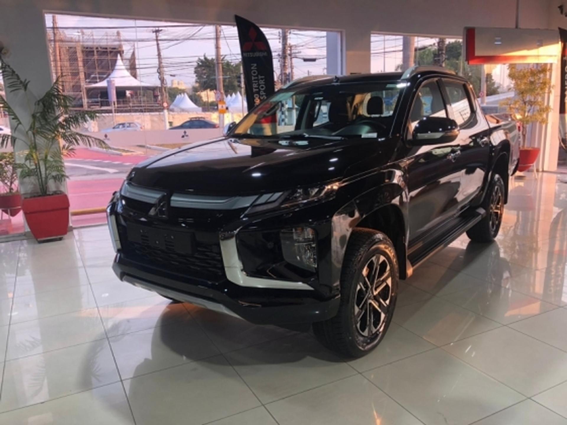 Mitsubishi L200 Triton 2023