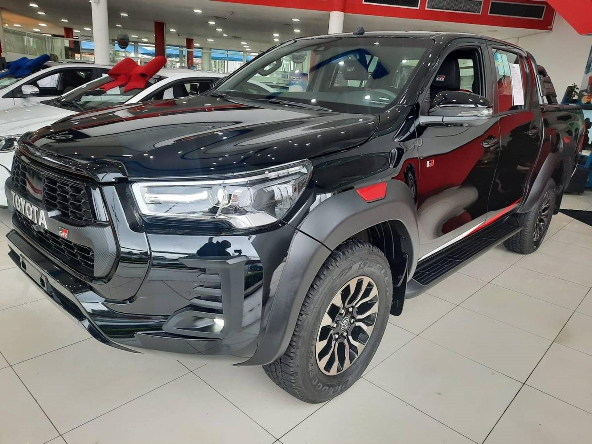 Toyota Hilux CNPJ 2023