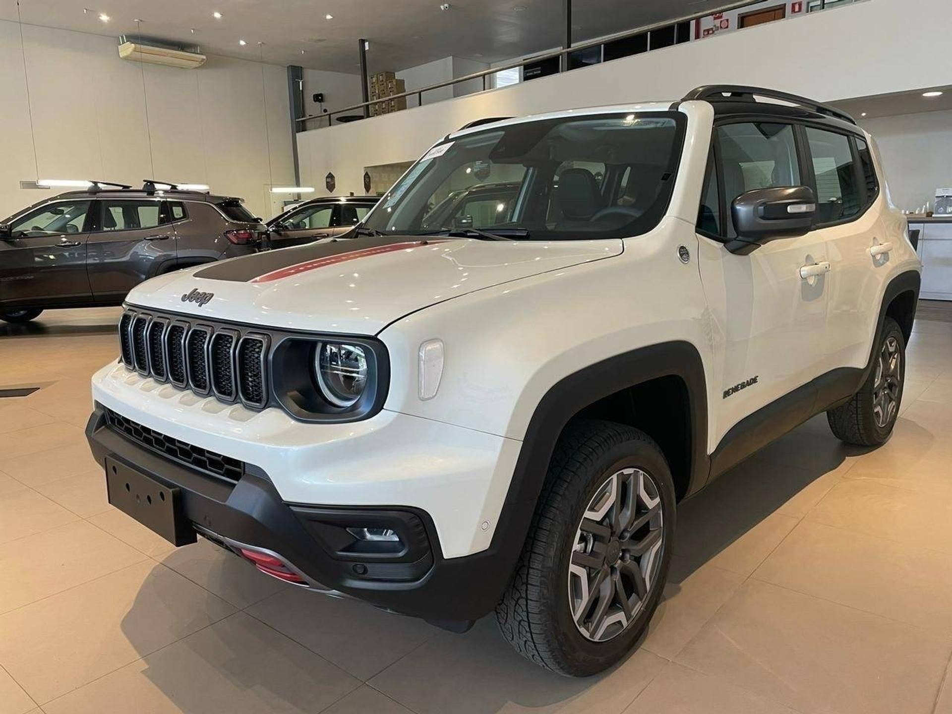 Jeep Renegade 1.3 Turbo PcD 2024