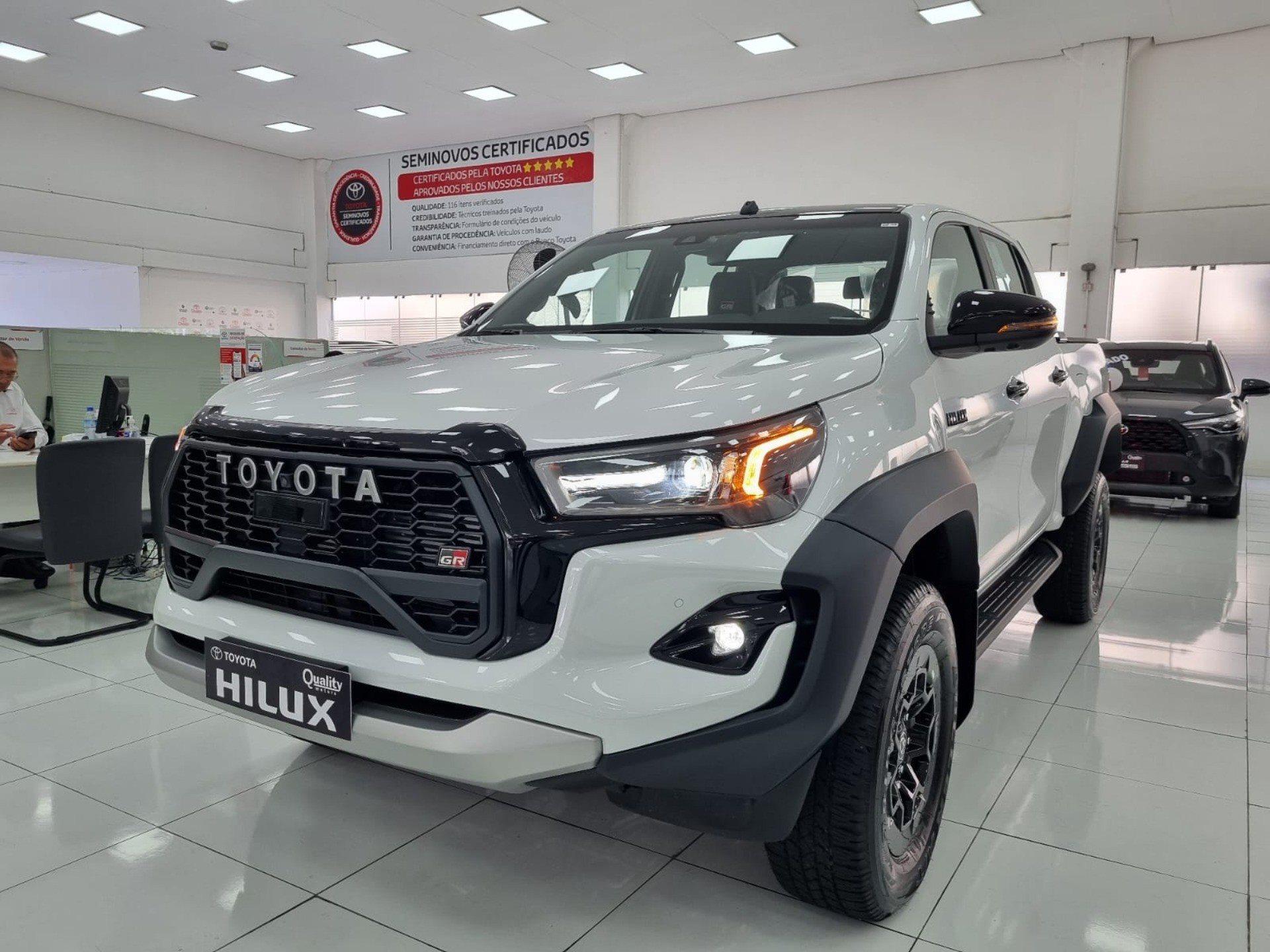 Toyota Hilux 2024