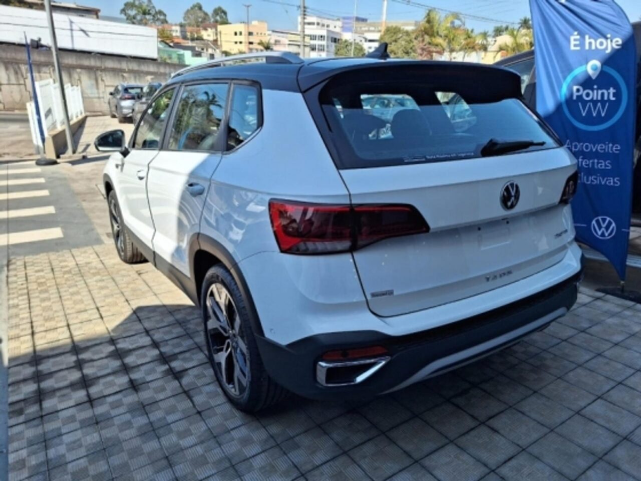 volkswagen taos 1.4 250 tsi total flex highline automatico wmimagem1702298116 Durante todo o mês de outubro, está em andamento uma campanha especial que proporciona uma oportunidade exclusiva para pessoas com deficiência adquirirem o Volkswagen Taos com isenção do Imposto sobre Produtos Industrializados (IPI), resultando em um desconto generoso