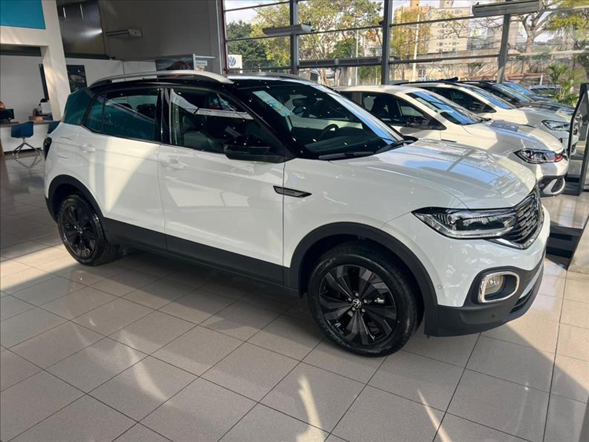 Volkswagen T-Cross Highline PcD 2024