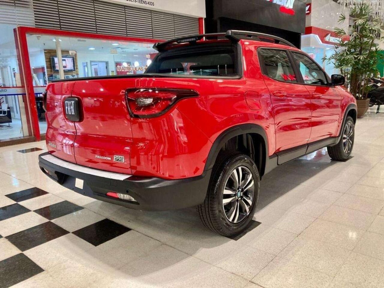 Fiat Toro Freedom CNPJ 2024