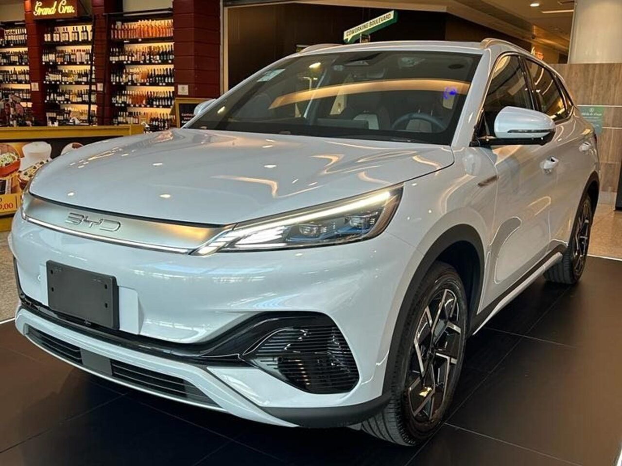 byd yuan plus 608 kw eletrico wmimagem11322214457 Com boa autonomia e uma lista abrangente de equipamentos, o BYD Yuan Plus é um SUV elétrico que vem apresentando boas vendas no mercado nacional