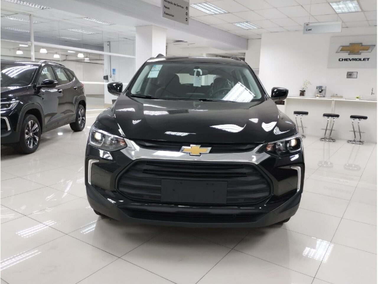 chevrolet tracker 1.0 turbo flex lt automatico wmimagem10581421513 Com um desconto atraente e uma boa lista de equipamentos, o Chevrolet Tracker LT tem tabela de preços atualizada para pessoas com deficiência (PcD)