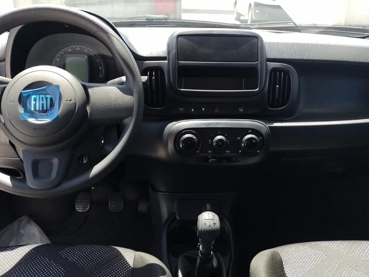 Fiat Mobi Like 2024