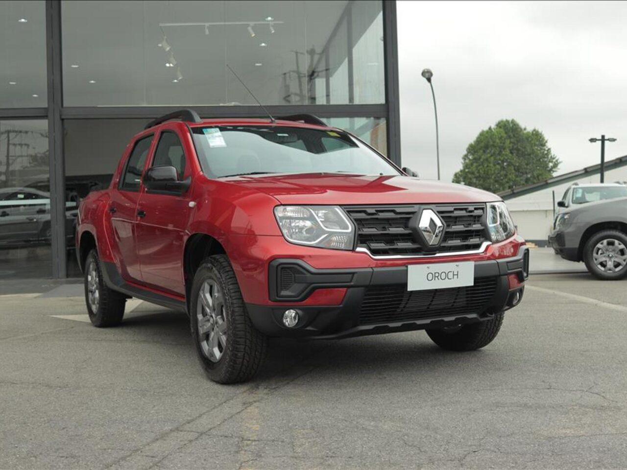 renault oroch 1.6 16v sce flex intense manual wmimagem1457560596 1 Com um excelente custo-benefício, o Renault Oroch Intense 2024 possui uma boa capacidade de carga, apesar de não vir com motor turbo nesta versão