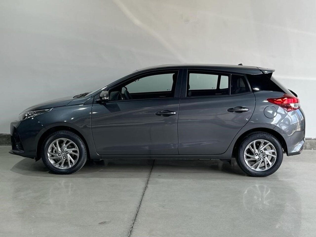 Toyota Yaris Hatch XS 2024