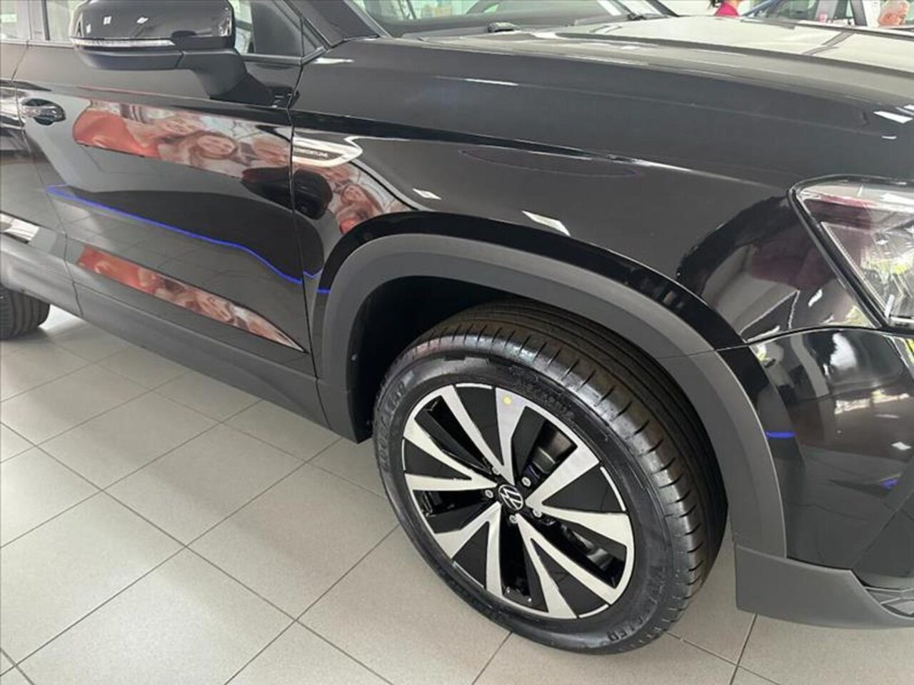 volkswagen taos 1.4 250 tsi total flex comfortline automatico wmimagem17170498741 Mesmo sendo uma versão de entrada, o Volkswagen Taos Comfortline possui uma boa lista de equipamentos e uma boa relação custo-benefício