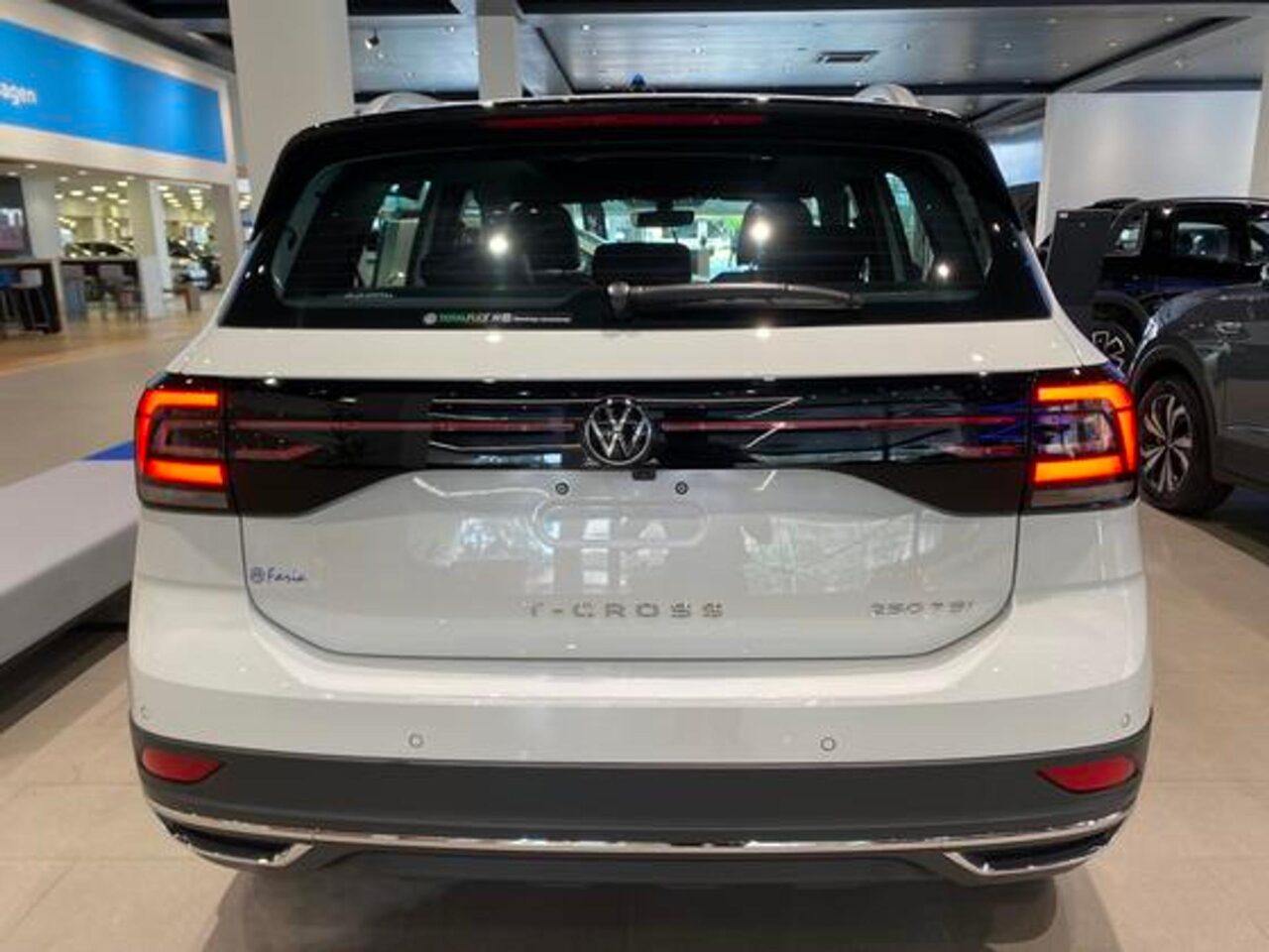 volkswagen tcross 1.4 250 tsi total flex highline automatico wmimagem10535590892 1 Com um desconto generoso e uma ampla lista de equipamentos, o Volkswagen T-Cross Highline apresenta-se como uma excelente opção para pessoas com deficiência (PcD)