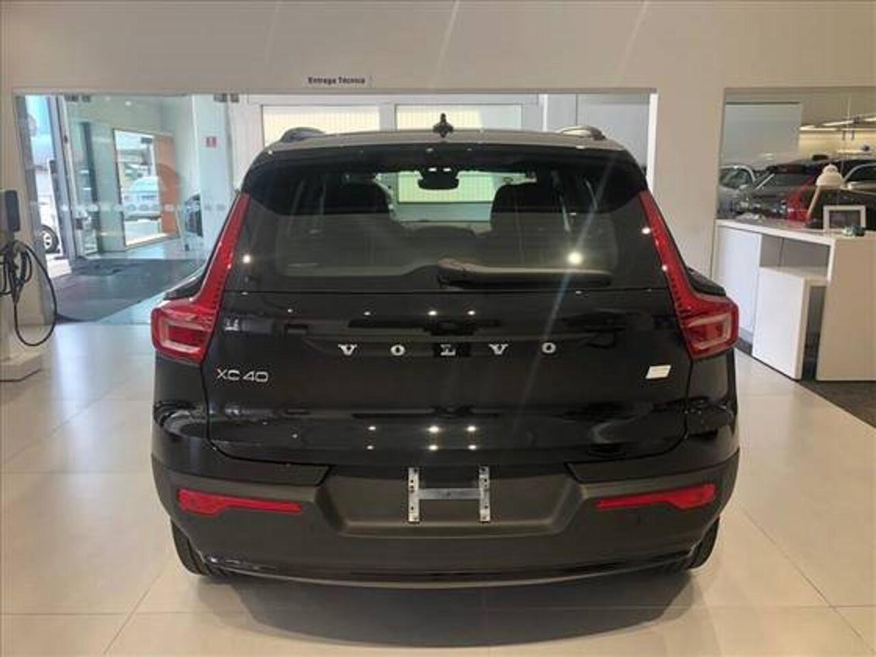 Volvo XC40 Recharge Plus 2024