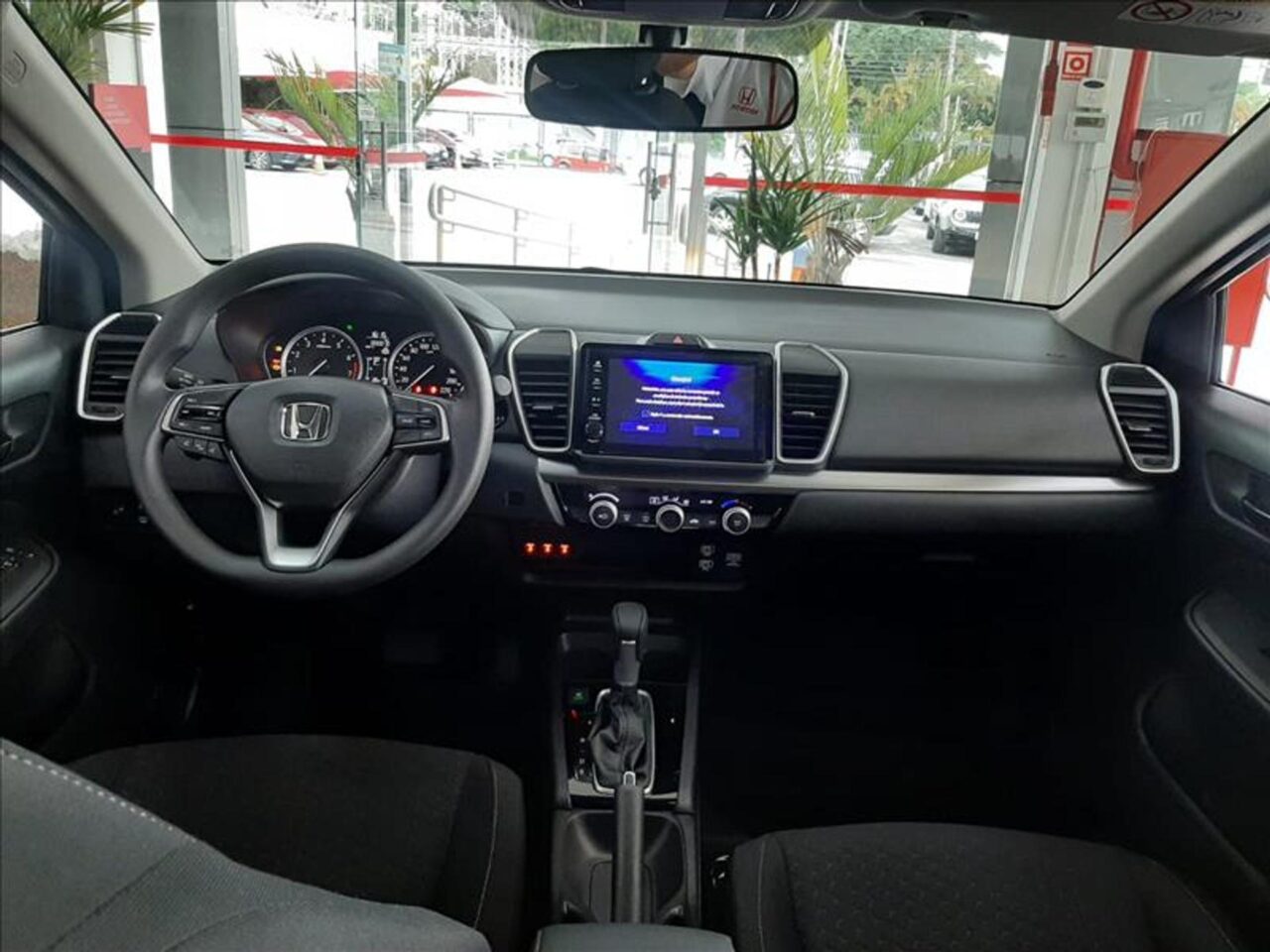 honda city 1.5 ivtec flex ex cvt wmimagem11224429450 1 Com uma boa relação custo-benefício, o Honda City Sedan LX 2024 possui uma ampla lista de equipamentos, além de um excelente porta-malas