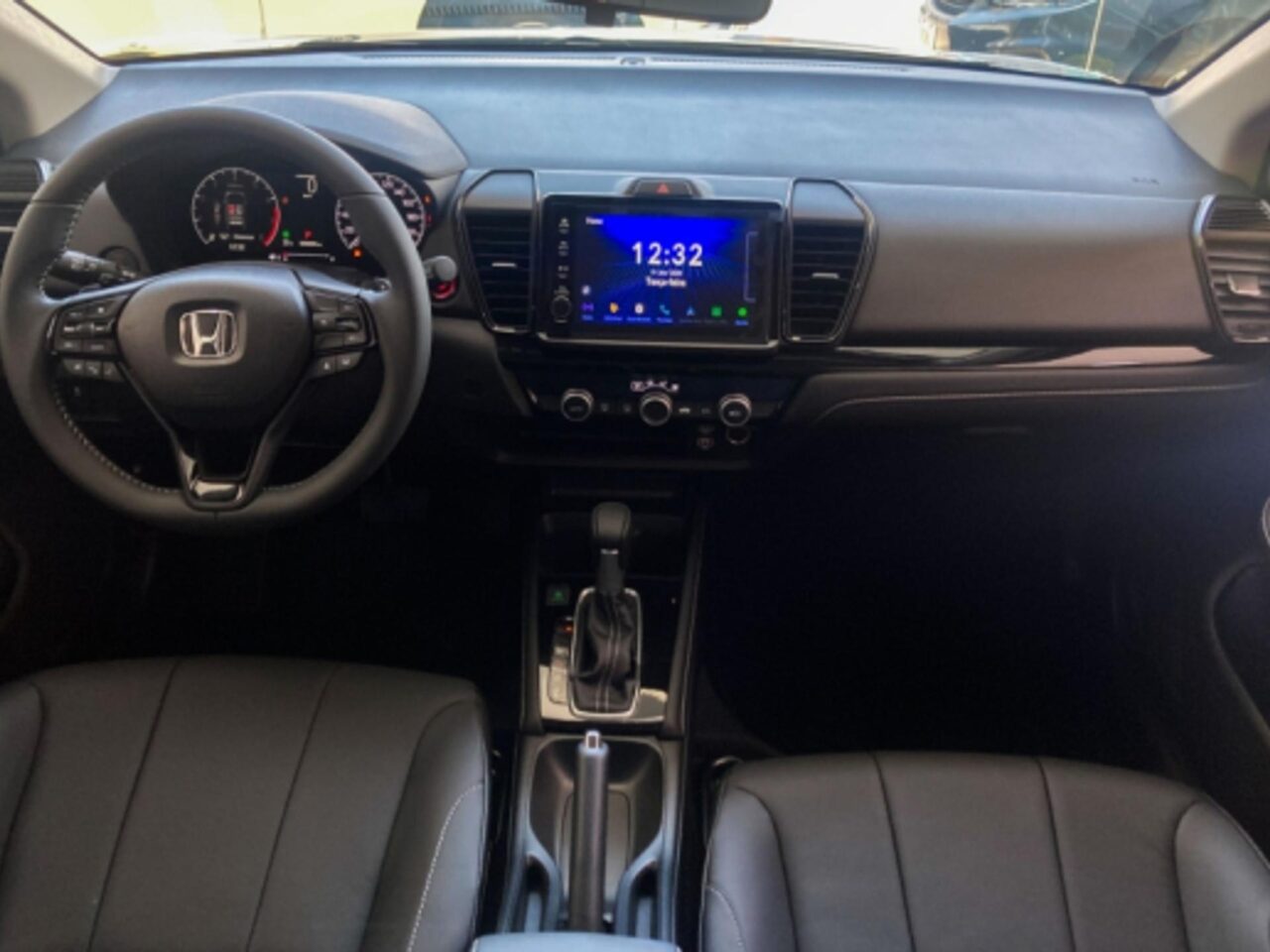 Honda City Hatch Touring 2024