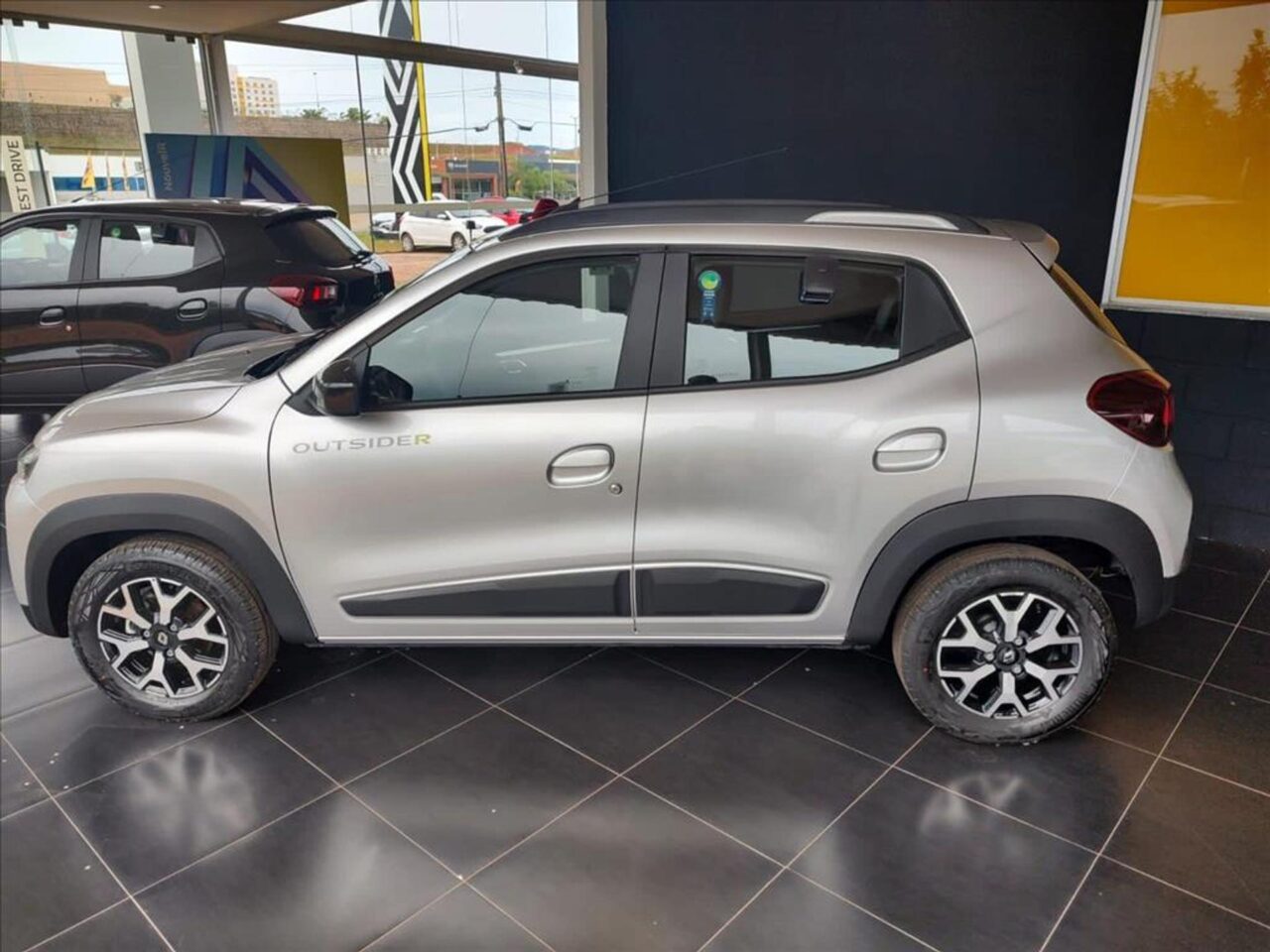 Renault Kwid PcD 2024