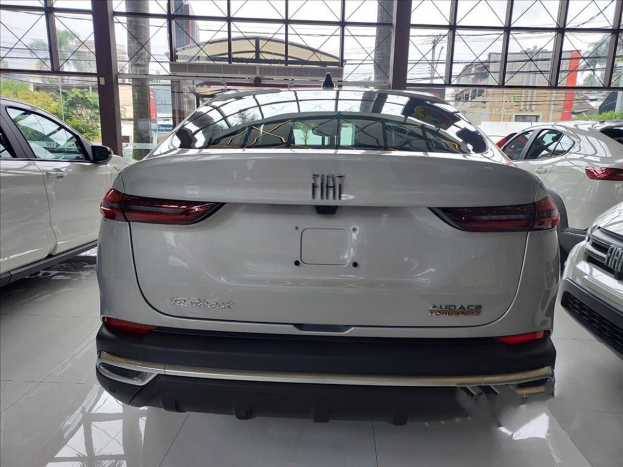 Fiat Fastback Audace 2024