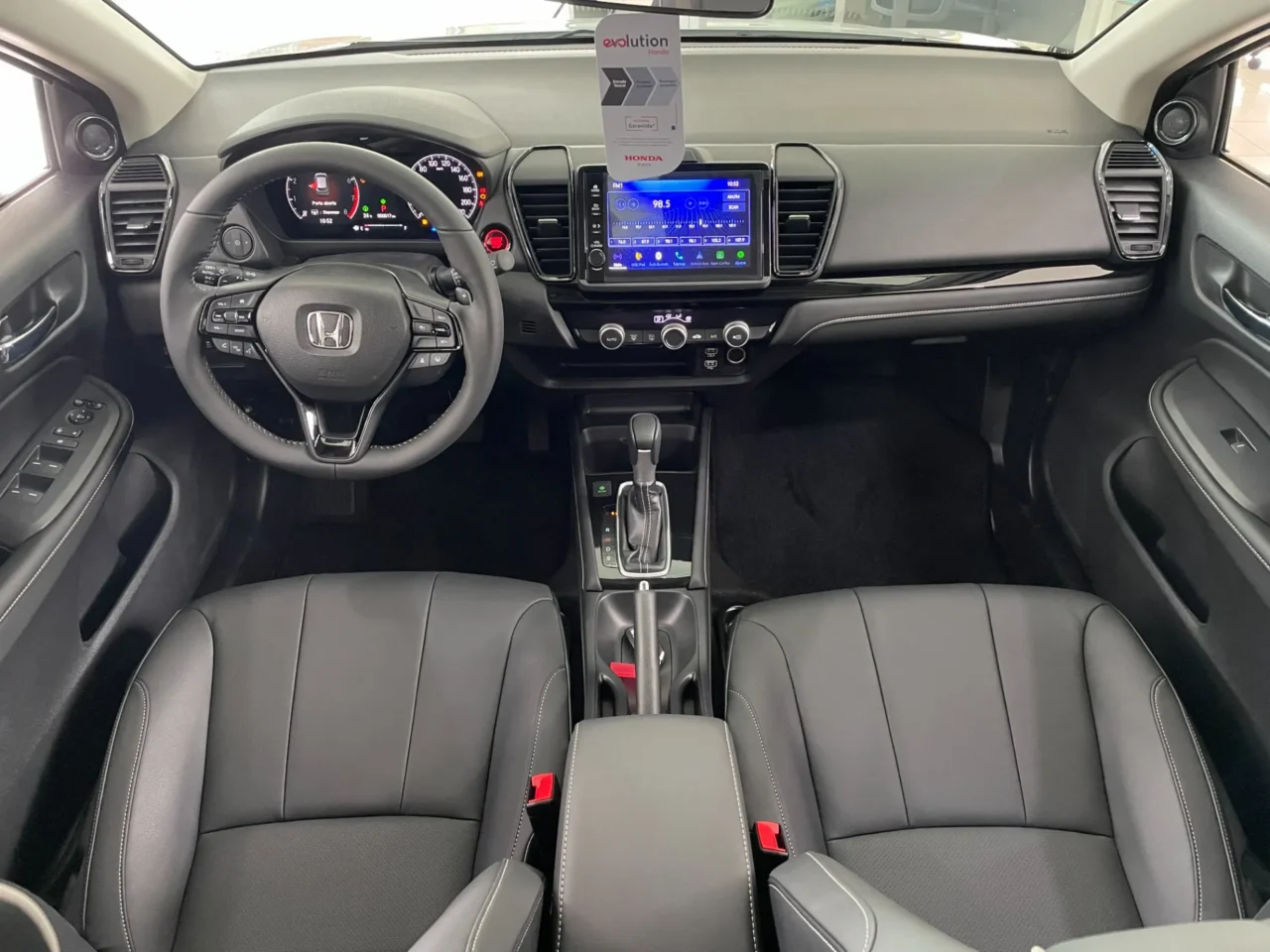 honda city 1 5 ivtec flex hatch touring cvt wmimagem20515325131 1 Com uma boa lista de equipamentos e bom custo-benefício, o Honda City Hatch EX é uma boa alternativa no mercado nacional