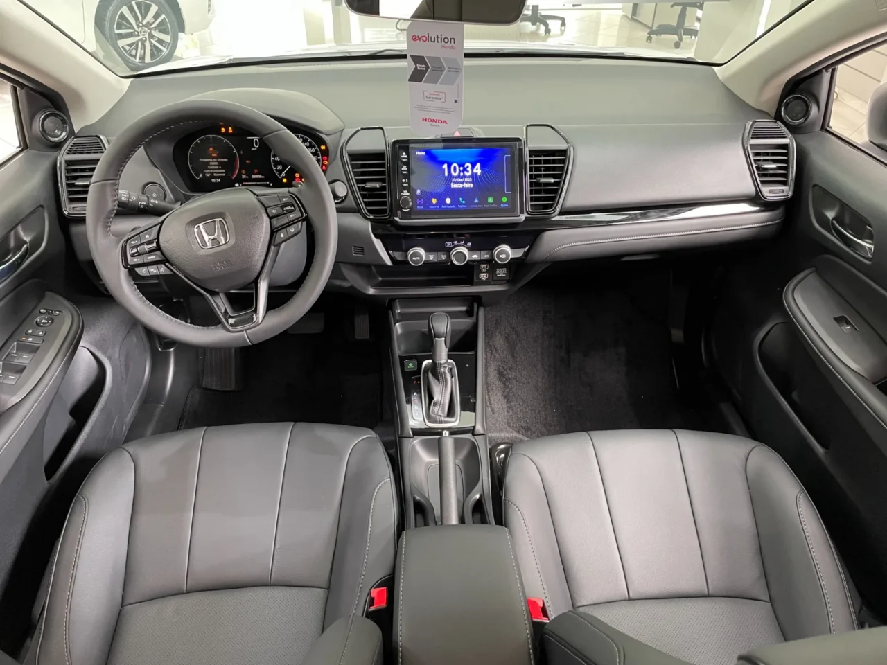 honda city 1 5 ivtec flex touring cvt wmimagem18082299323 1 Com uma boa relação custo-benefício e uma ampla lista de equipamentos, o Honda City Sedan EXL é uma boa opção dentro do portfólio do veículo