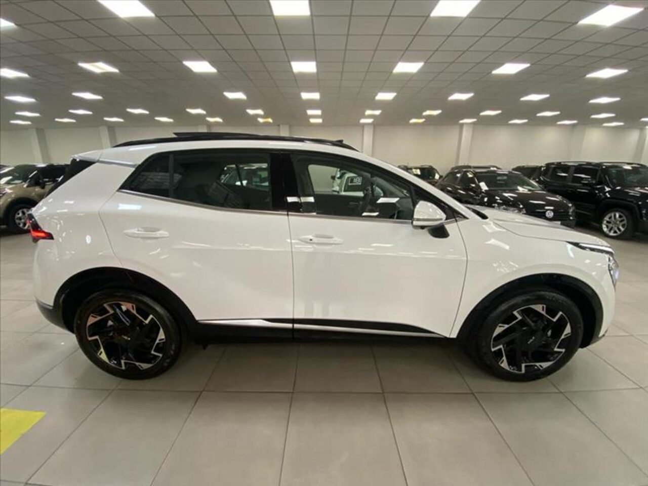 kia sportage 1.6 tgdi mhev ex prestige dct wmimagem19233410444 Com motorização híbrida e uma ampla lista de equipamentos, o Kia Sportage 2024 apresenta bons atributos, porém com um preço elevado