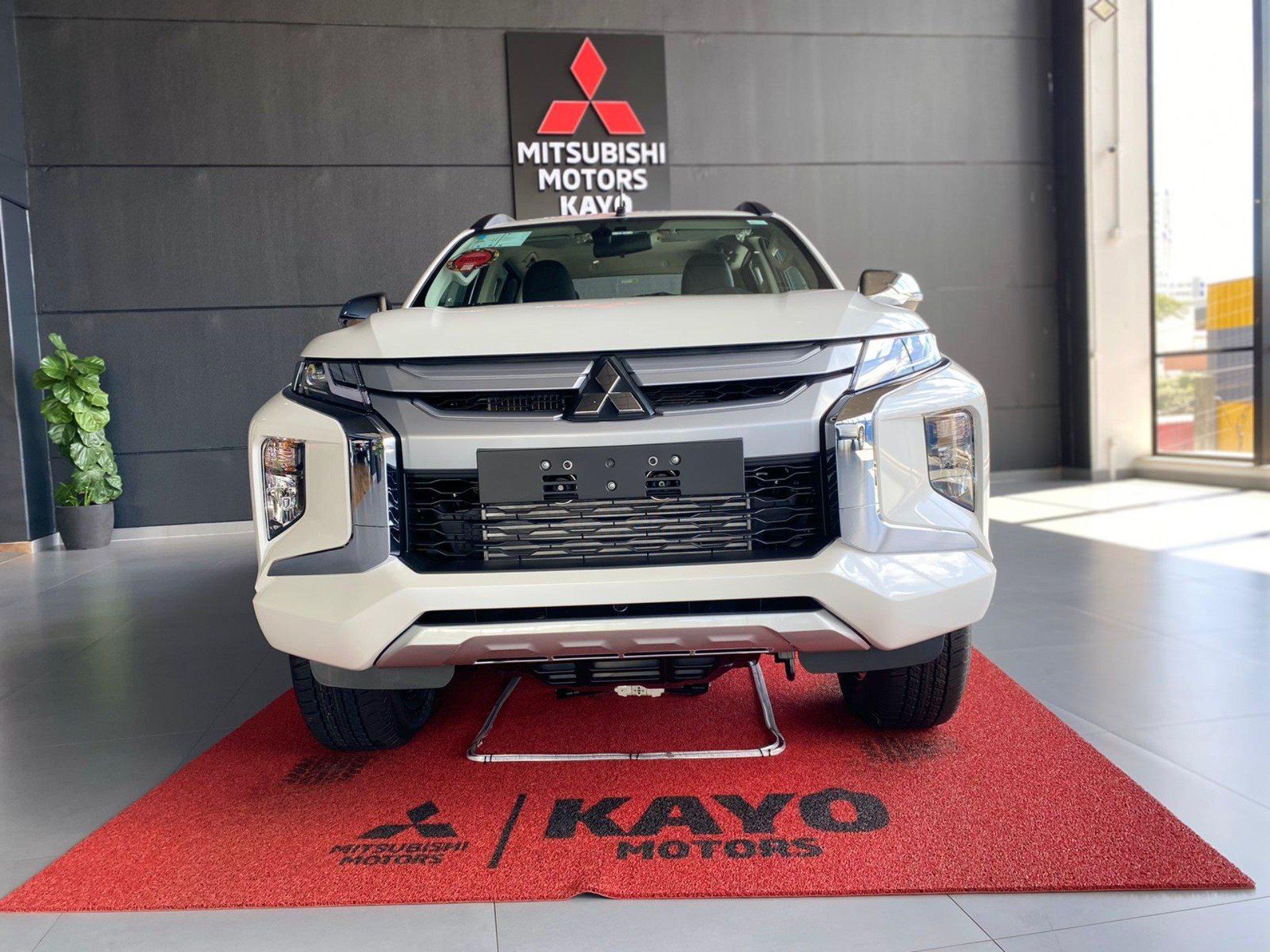 Mitsubishi L200 Triton Sport GLS 2025