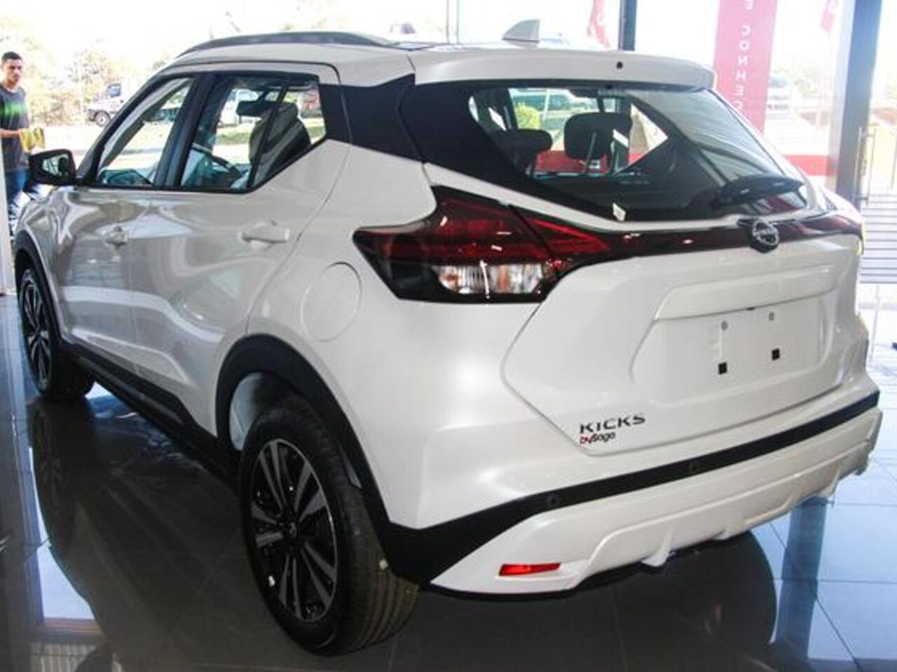 Nissan Kicks Exclusive 2024