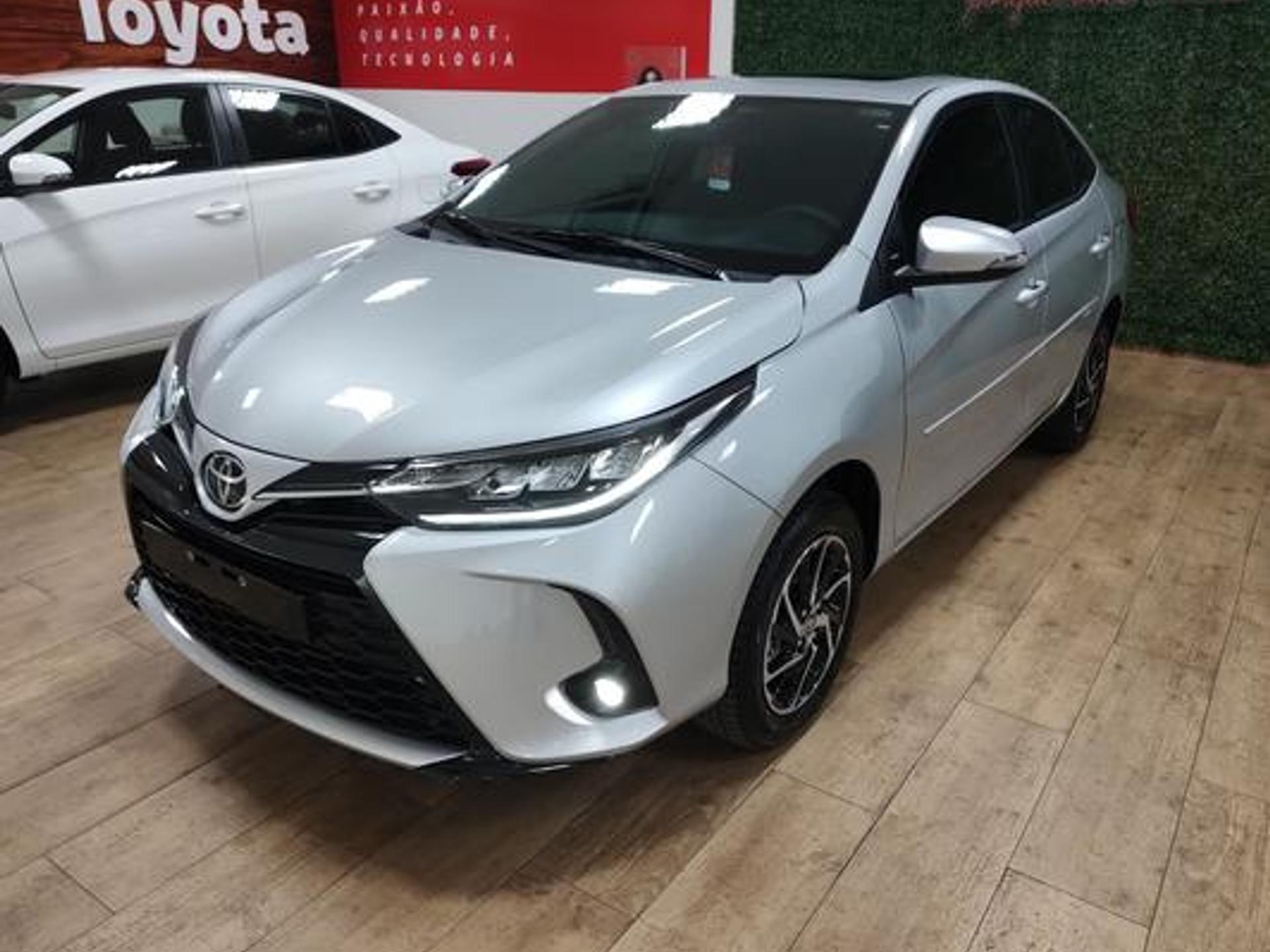 Toyota Yaris Sedan XS 2024