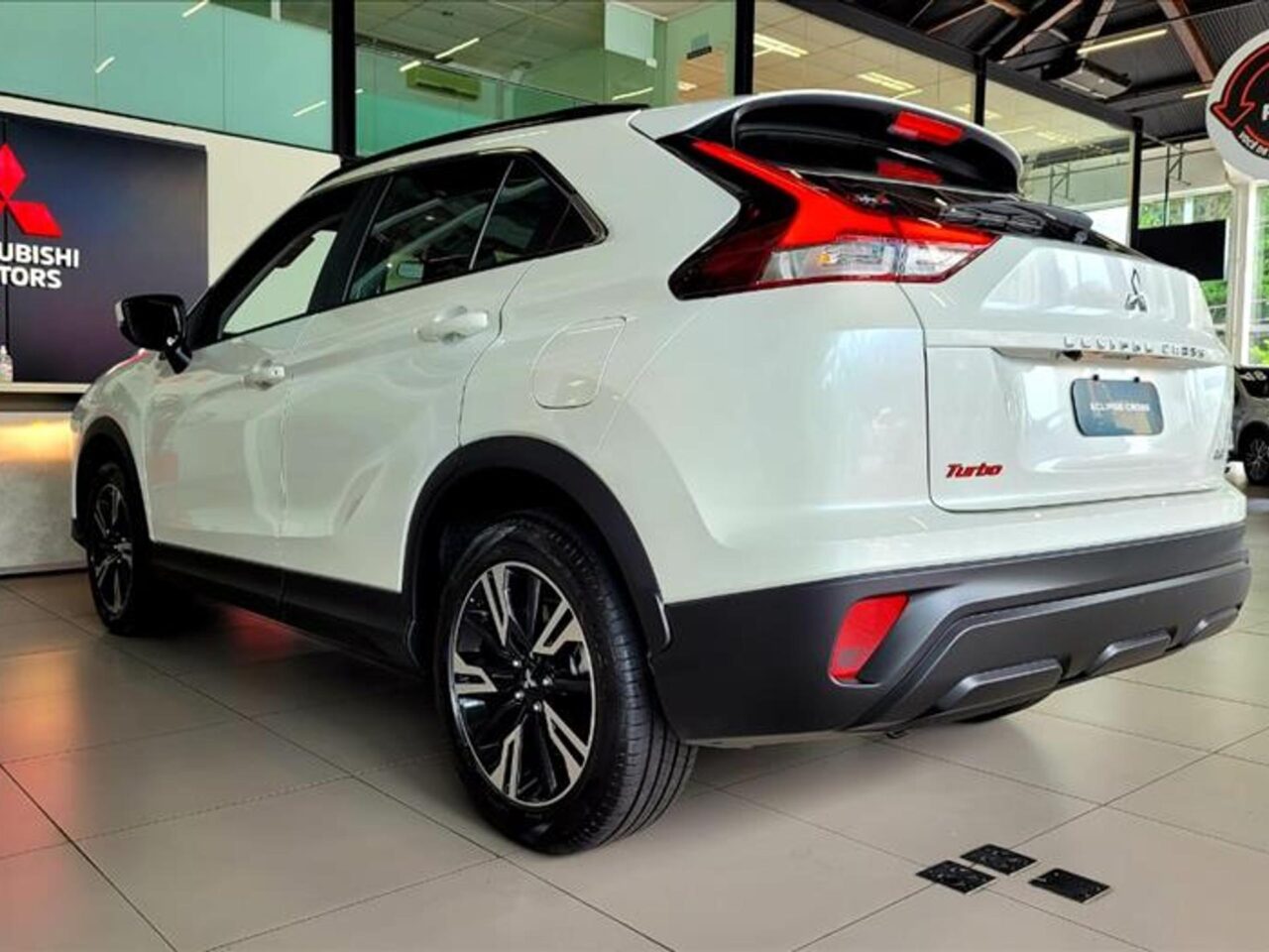 Mitsubishi Eclipse Cross HPE-S 2025