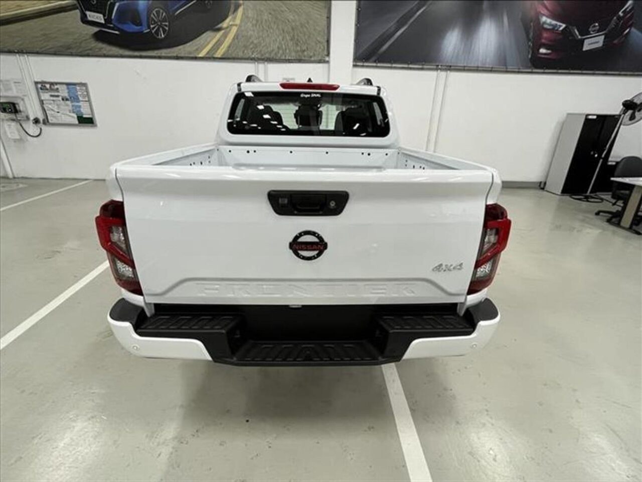 Nissan Frontier PRO-4X 2024