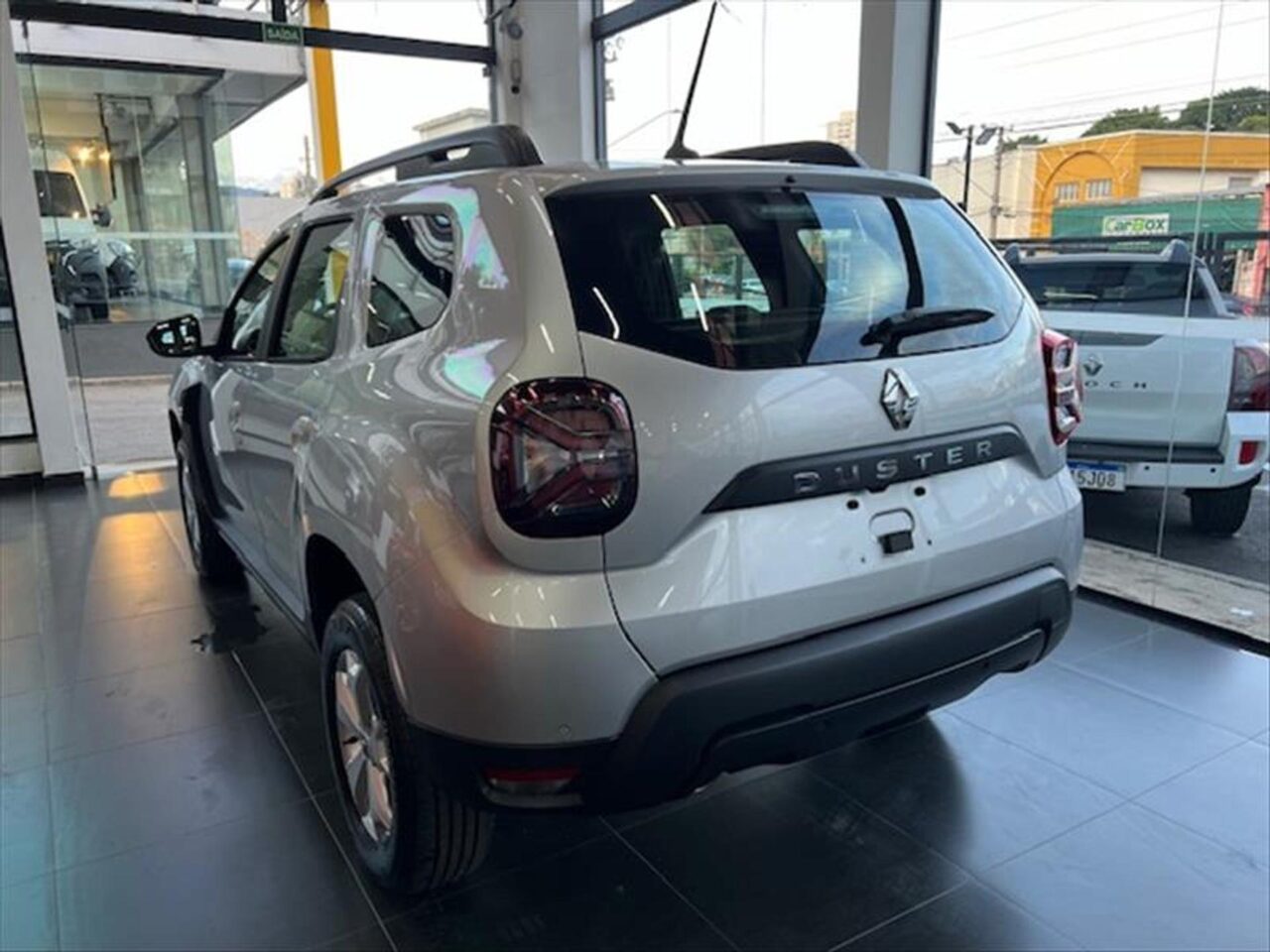 Renault Duster Intense Plus 1.6 MT 2025