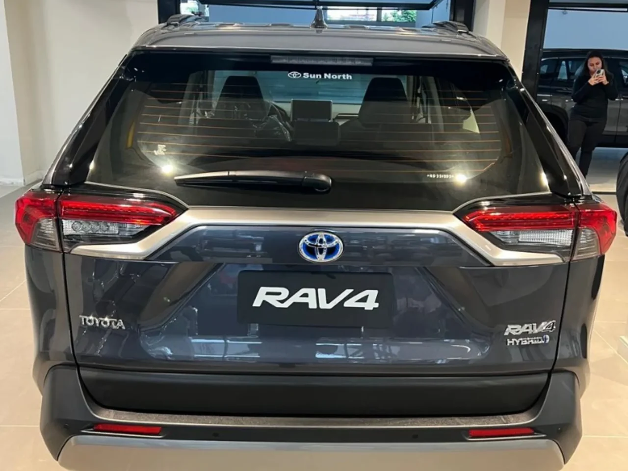 Toyota RAV4 2024