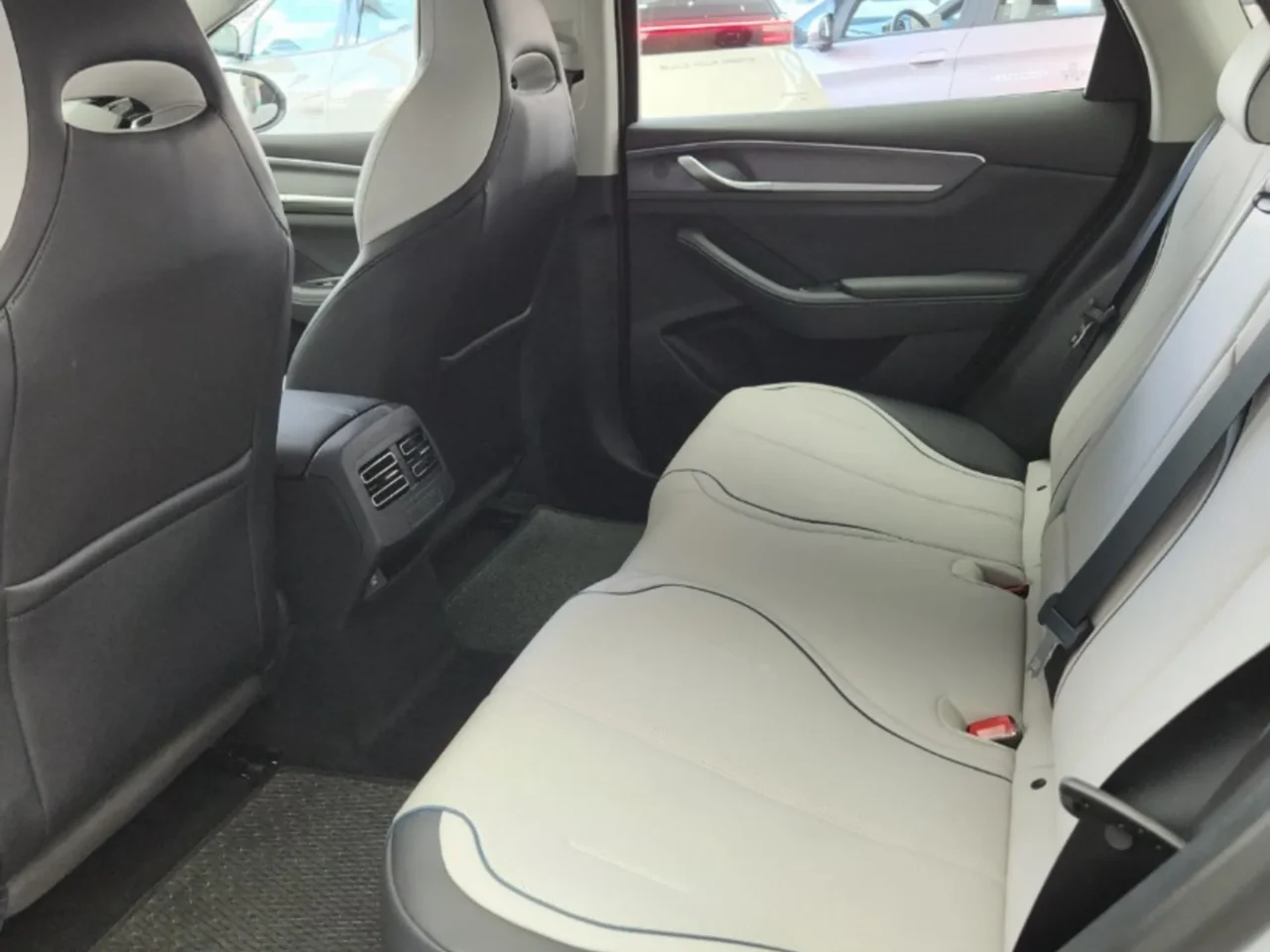 BYD King GL 2025