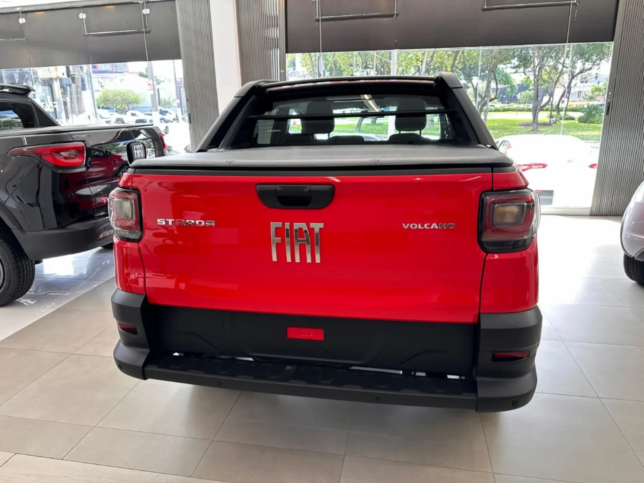 Fiat Strada Volcano CVT 2025