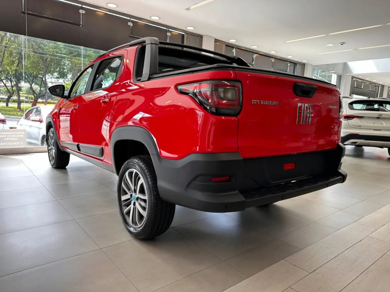 Fiat Strada Volcano CVT 2025